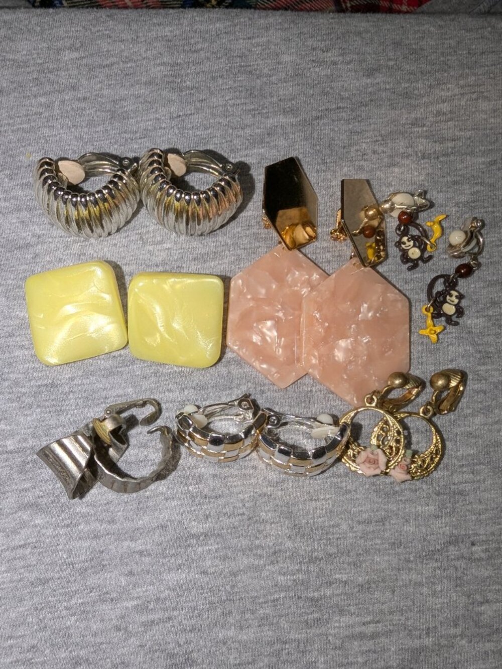 Clip On Earring Lot 6902